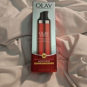 Olay Regenerist Micro-Sculpting cream with sunscreen